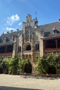 Maxton Hall Drehort Schloss Marienburg